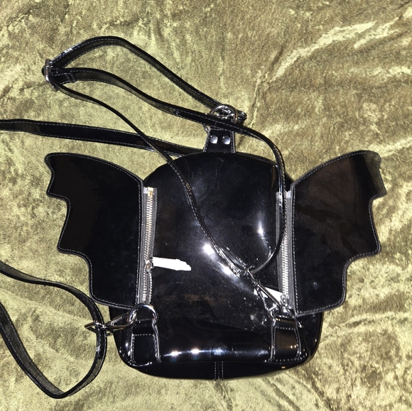 Cute Batty Mini Backpack - Picture 2 of 2